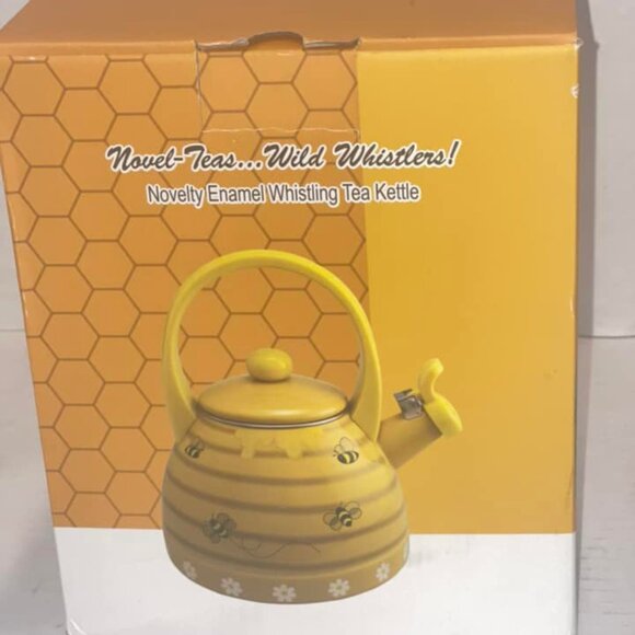Tea Kettle Whistling for Stove Top Bee Hive Decor Enamel on Steel NEW IN BOX - Picture 1 of 6